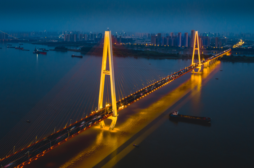 白沙洲長(zhǎng)江大橋