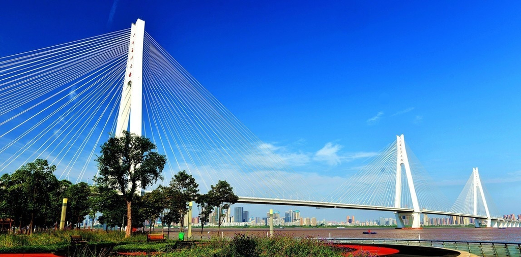 二七長(zhǎng)江大橋